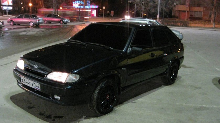 Lada ВАЗ 2114 черная тонированная