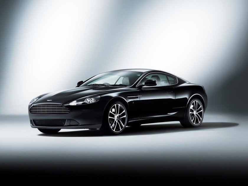 Aston Martin db9 2010