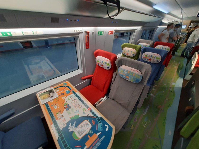 Сапсан 10 вагон