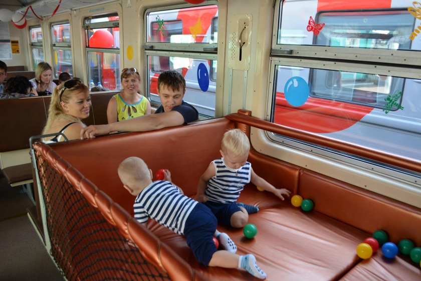 Иван Паристый детский вагон