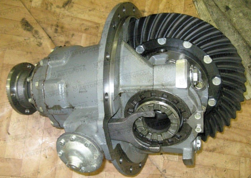 Редуктор заднего моста КАМАЗ 65115