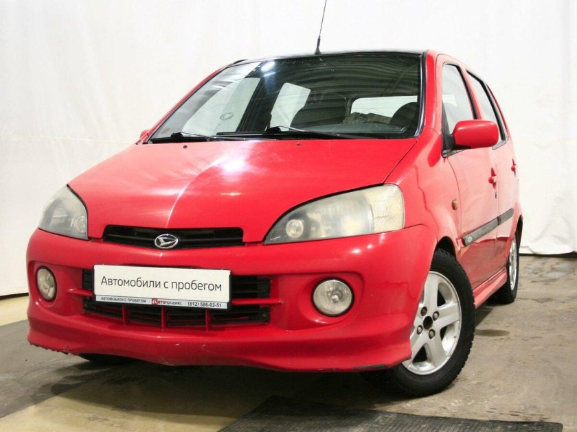 Daihatsu YRV 1.3 МТ, 2001