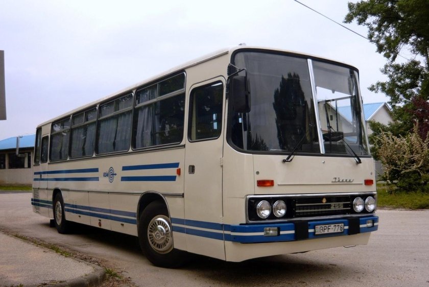 Ikarus 255.70