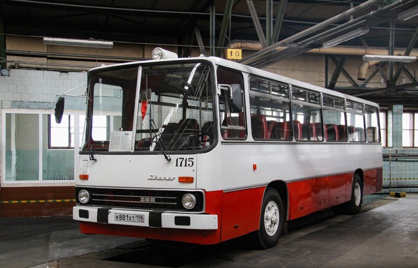 Автодом из автобуса Икарус