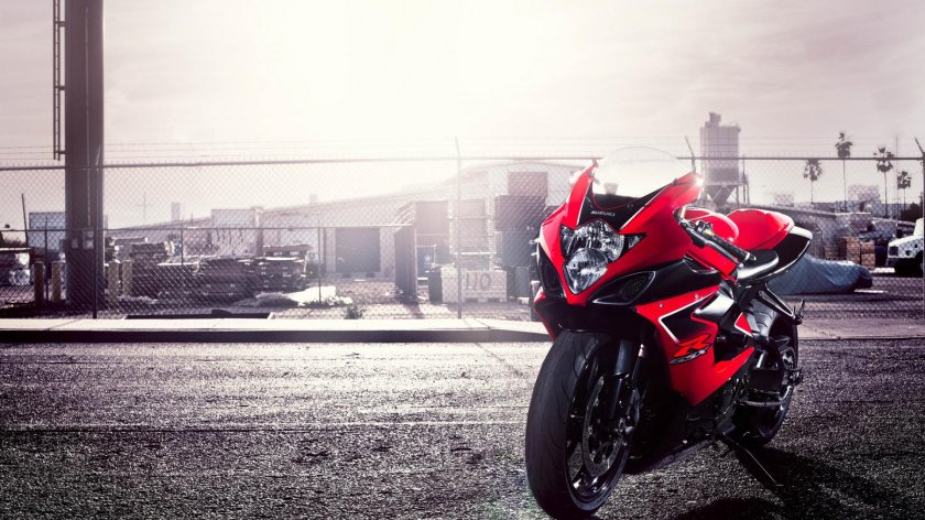 Suzuki GSX-R 1000 Red