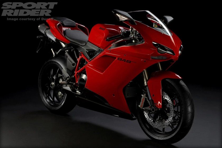 Мотоцикл Ducati 848