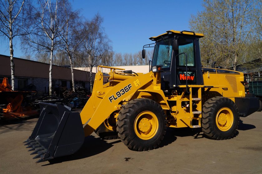 Погрузчик Ловол 936