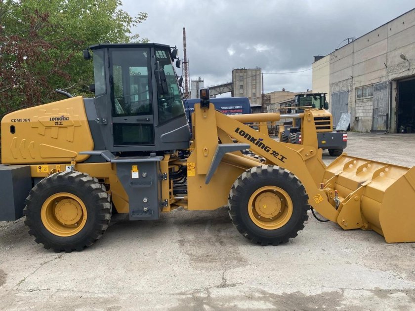 Фронтальный погрузчик Lonking cdm936n