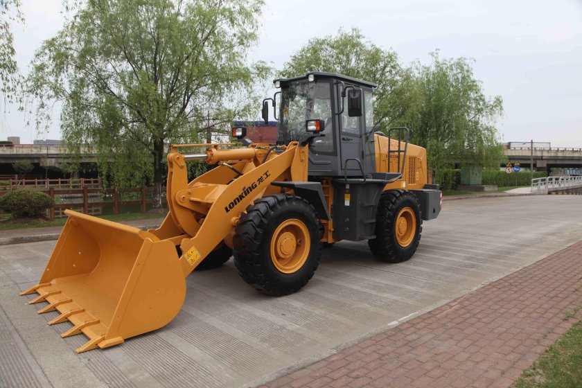 Фронтальный погрузчик Lonking cdm833