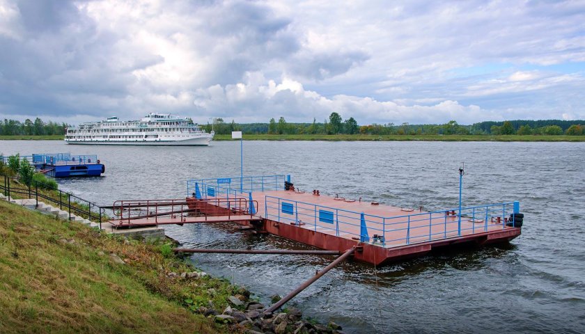 Плавучая Пристань дебаркадер
