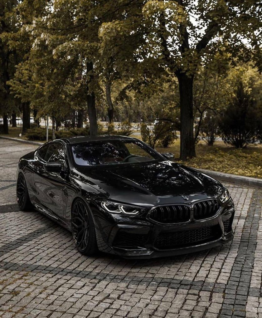 БМВ м8
