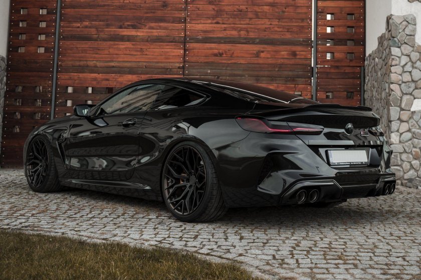 BMW m8 Black