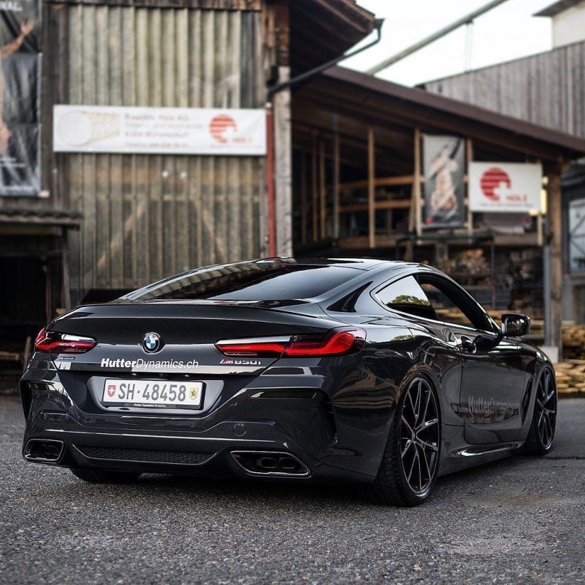 BMW m8 850i