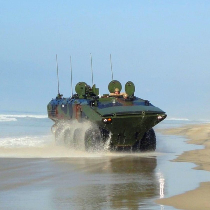 ACV (Amphibious Combat vehicle)
