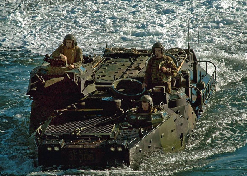 БМП амфибия