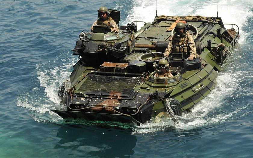 БТР 80 амфибия