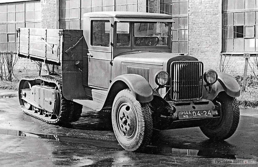 Тягач ЗИС-42