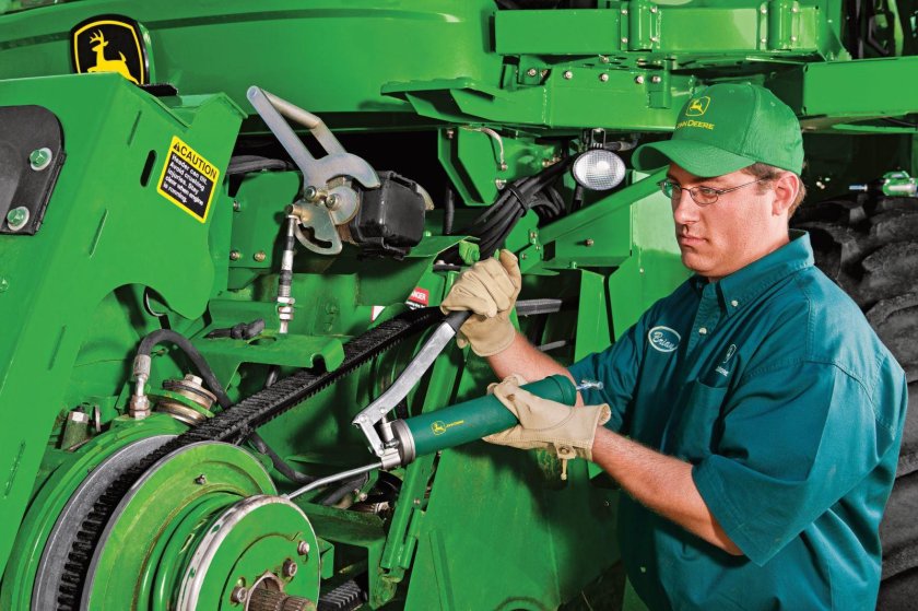 Джон Дир сервисная машина
