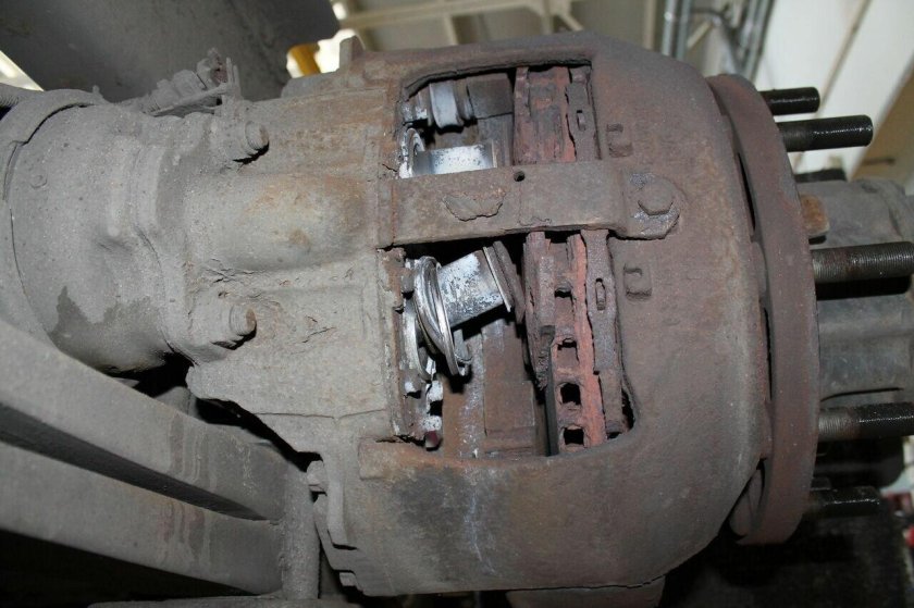 Суппорт тормозной прицепа Шмитц