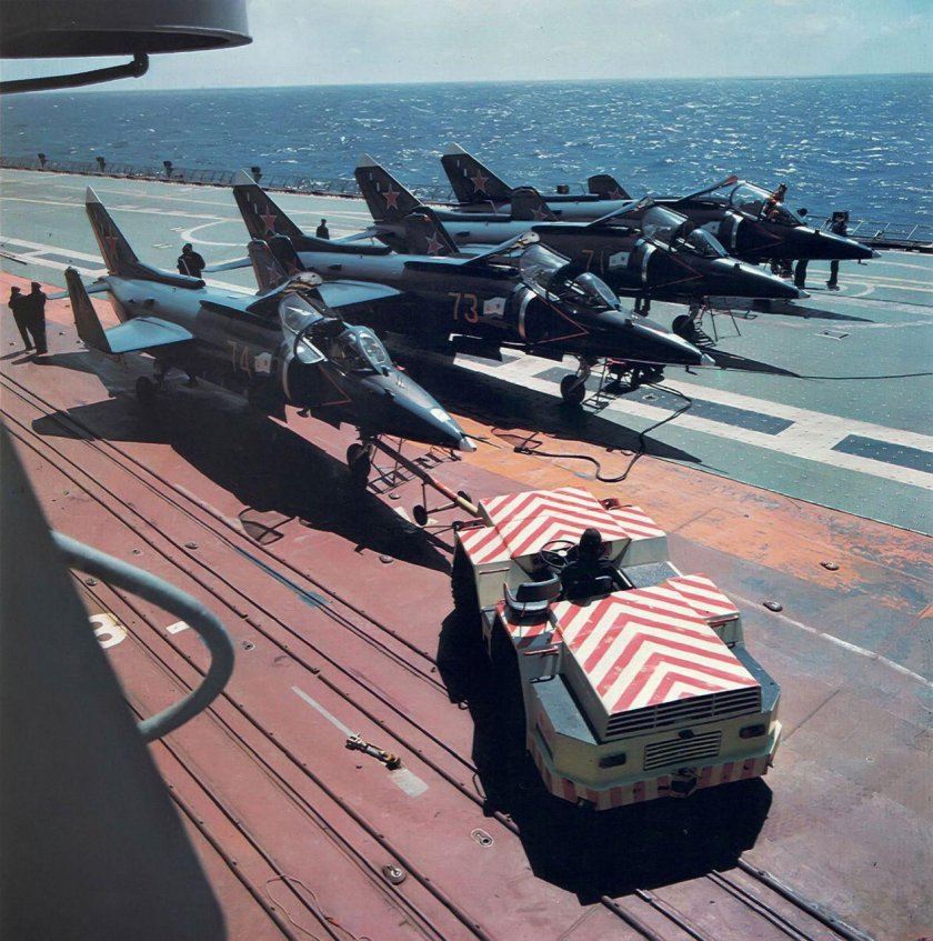 Як-38 ТАКР Киев