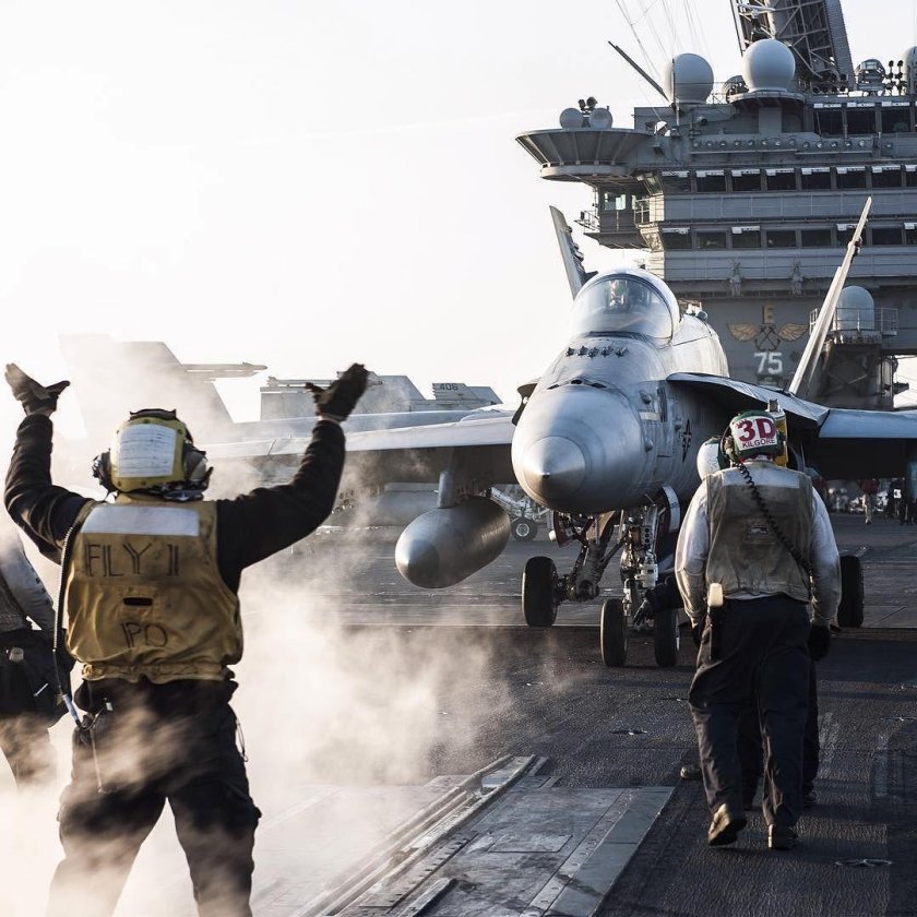 Гарри Трумэн авианосец