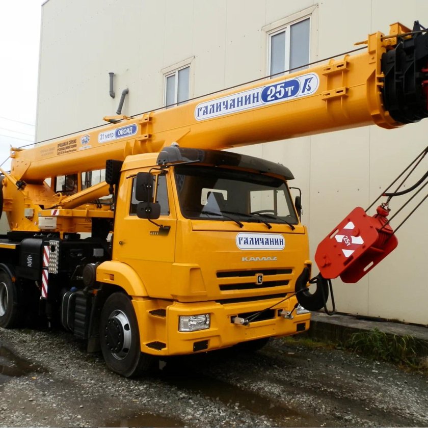 Автокран КС-55713-1