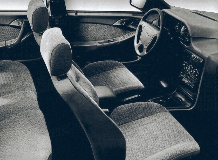 Daewoo espero 2.0 MT, 1999, салон