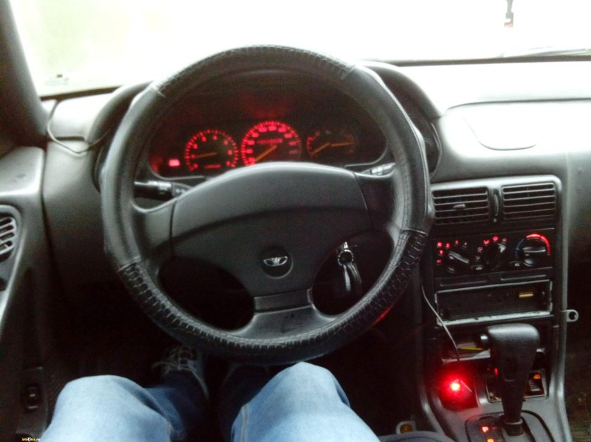 Daewoo espero салон