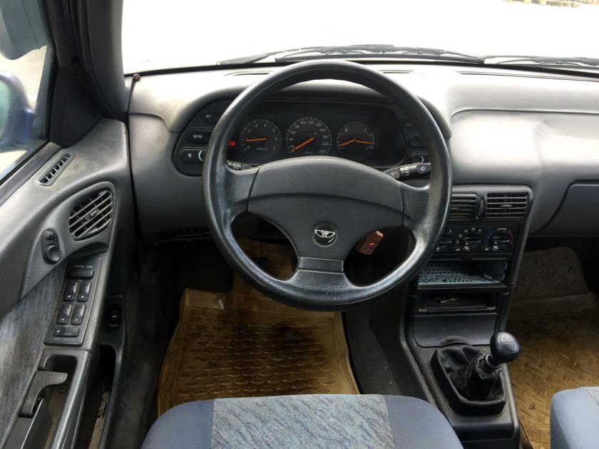Daewoo espero 1999 салон