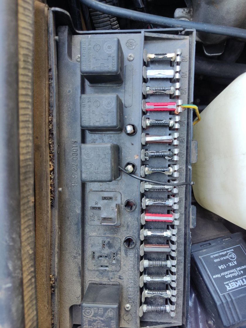 Блок предохранителей 2107