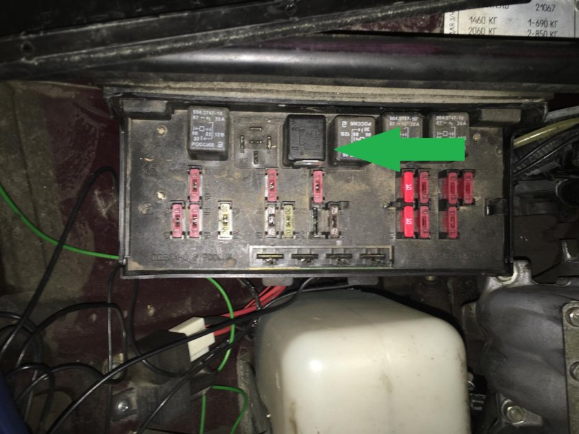 Реле сигнала 2107