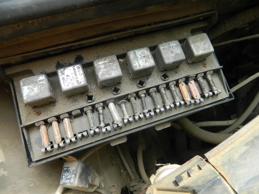 Реле вентилятора ВАЗ 2107