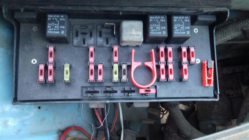 Блок предохранителей 2105 карбюратор