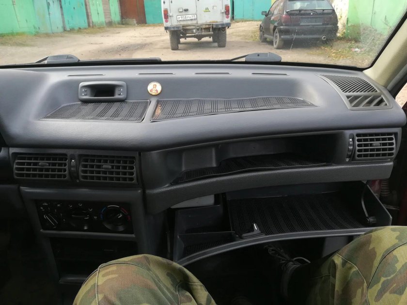 Комплект решеток в торпеду Дэу Нексия