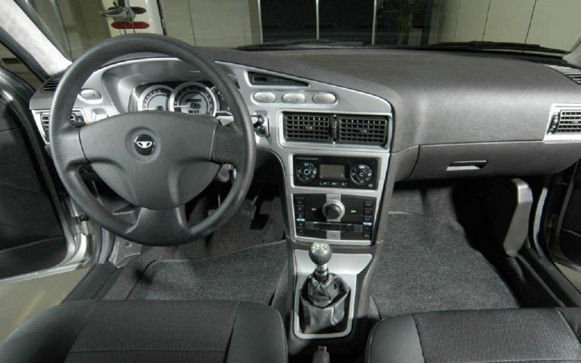 Машина Daewoo Nexia 2