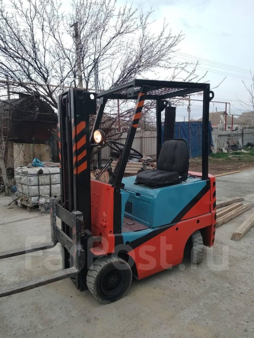Вилочный погрузчик ЧЗА 40912-01