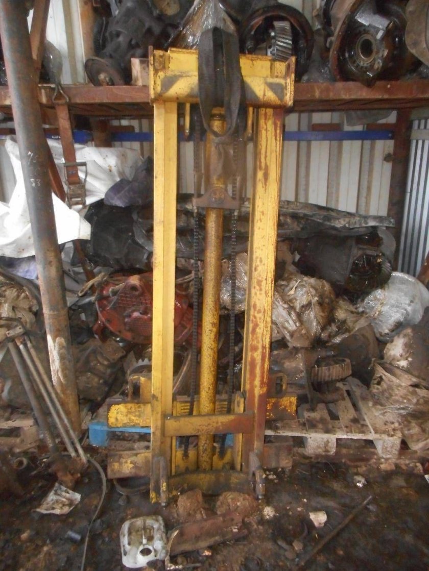 Мачта вилочного погрузчика Тойота 1,5