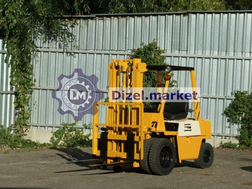 Погрузчик Komatsu FD-20