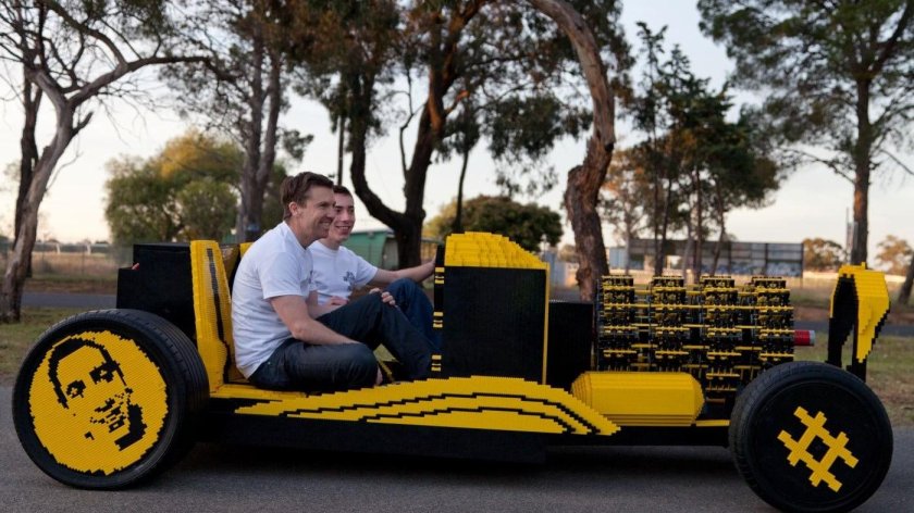 Лего Стив Саммартино и Рауль Оайда