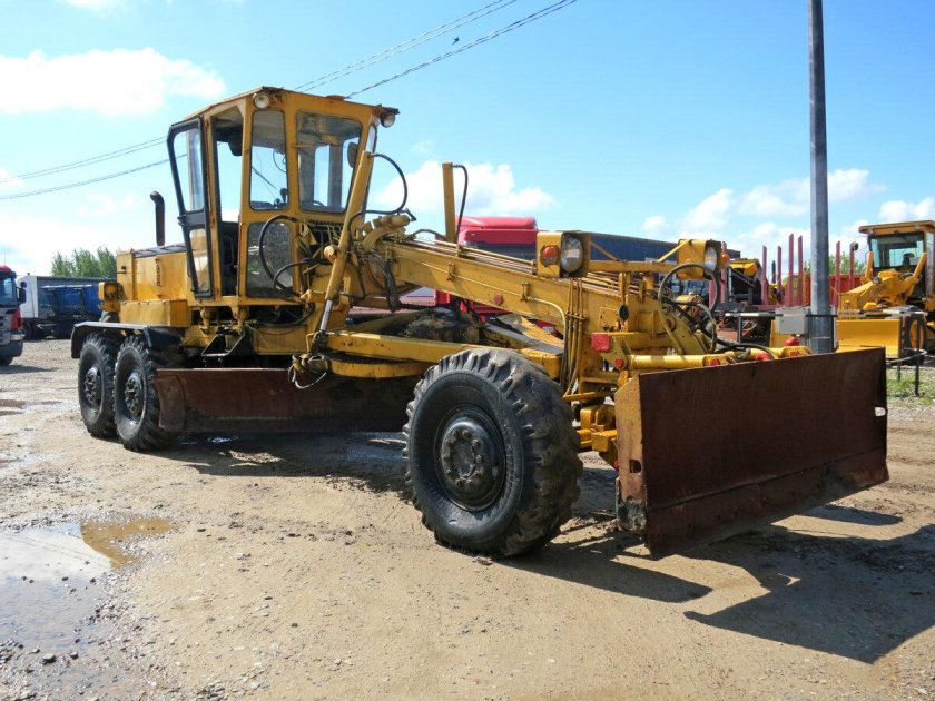 Грейдер ДЗ 180 1989г