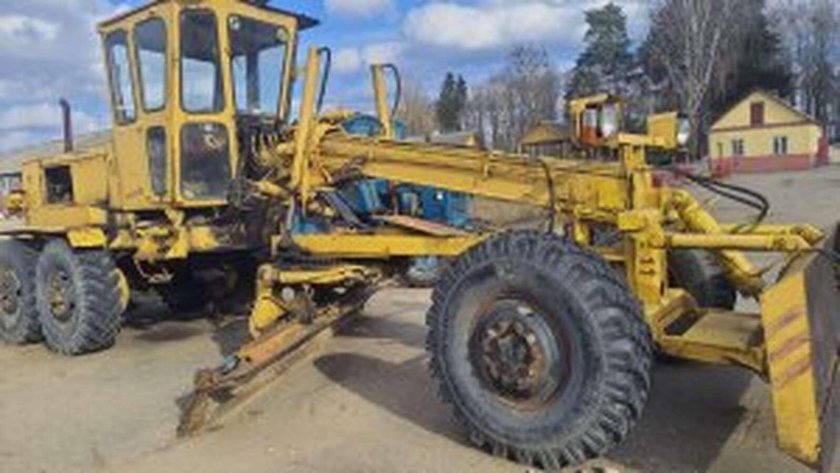 Грейдер ДЗ 143-1