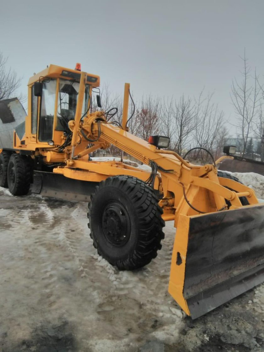 Автогрейдер ДЗ-180а 8198 АА 22