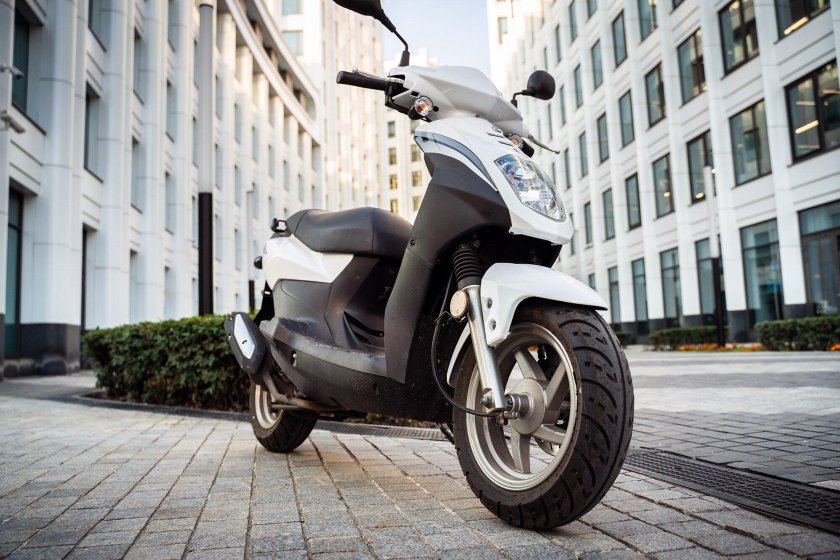 Скутер сим орбит 50