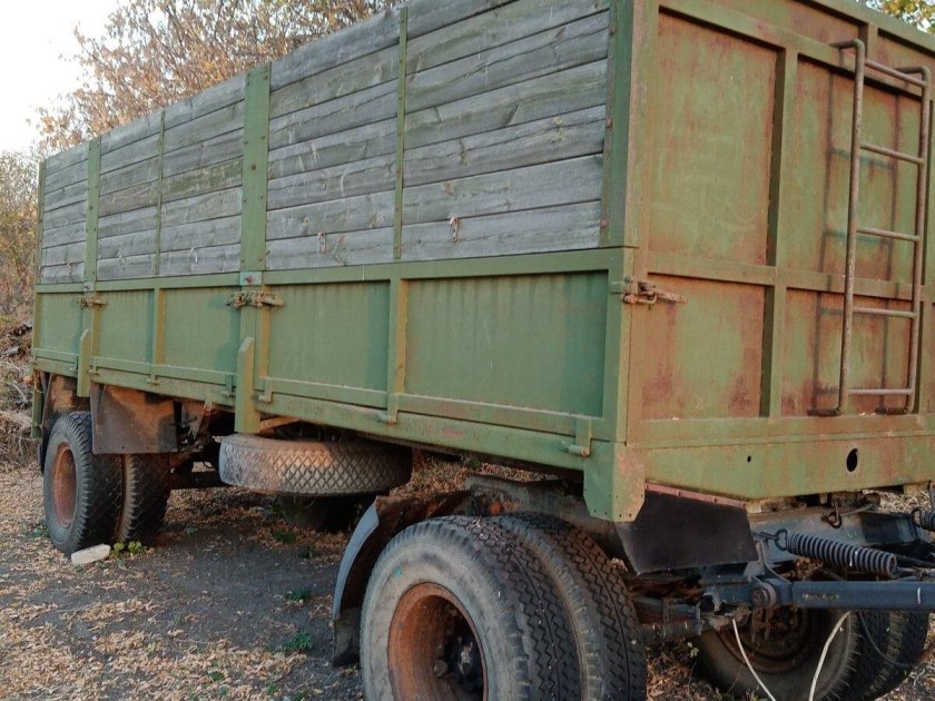 Прицеп ГКБ-8350 бортовой