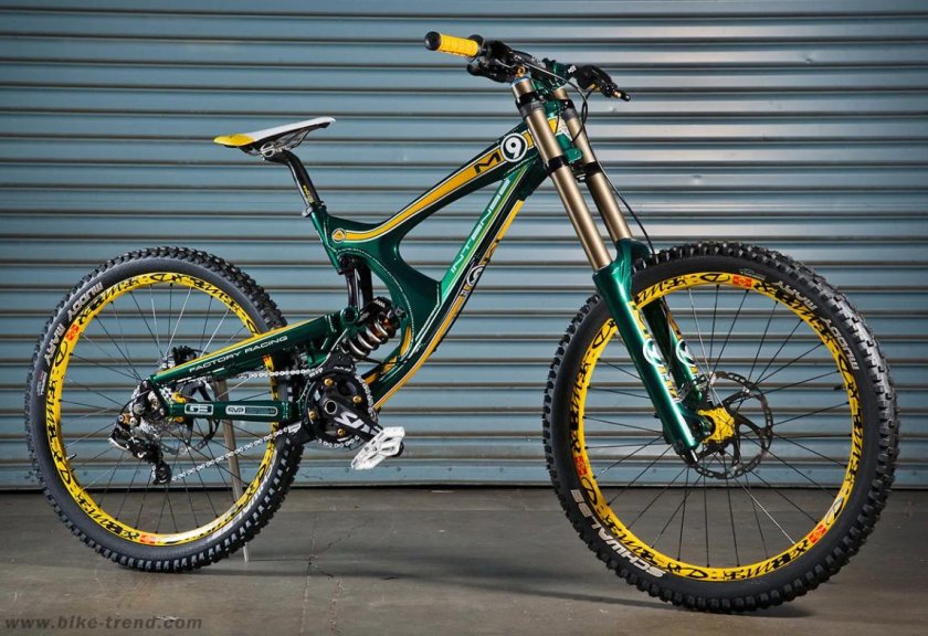 МТБ велосипед даунхилл