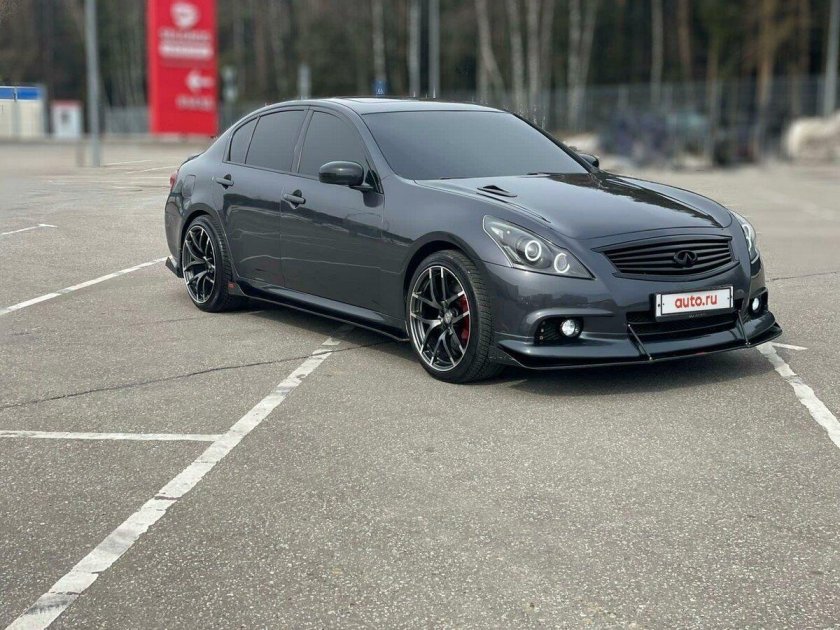 Инфинити г35 2003