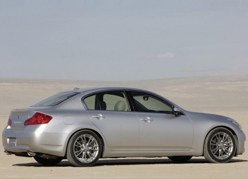 Infiniti g35 sedan