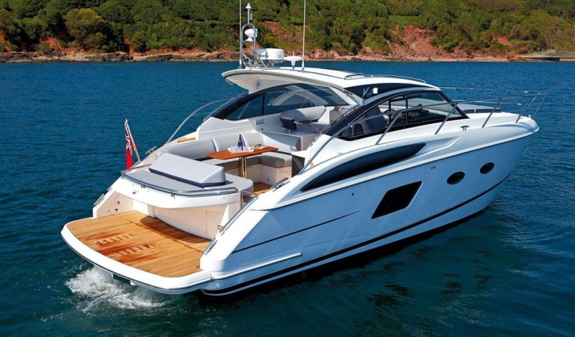 Яхта принцесса v39