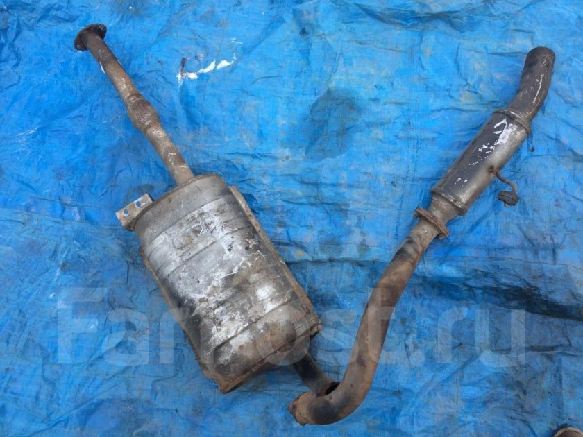 Глушитель Опель Монтерей 3.2