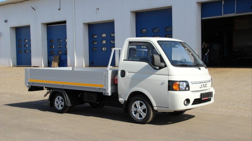 Бортовая платформа JAC N 35